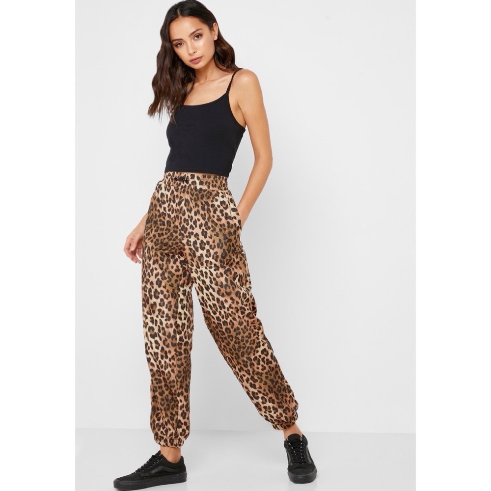 Forever 21 Leopard Print Mesh Lined Small Joggers